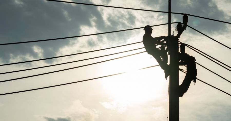 CFE: Se restableció la energía eléctrica al 99.79% tras apagón en el norte del país