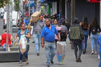 OMS registra cifra m&aacute;s baja de contagios por COVID-19 a nivel mundial en cuatro meses