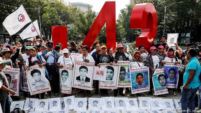 Llegan a Austria 16 restos encontrados en Cocula para su análisis