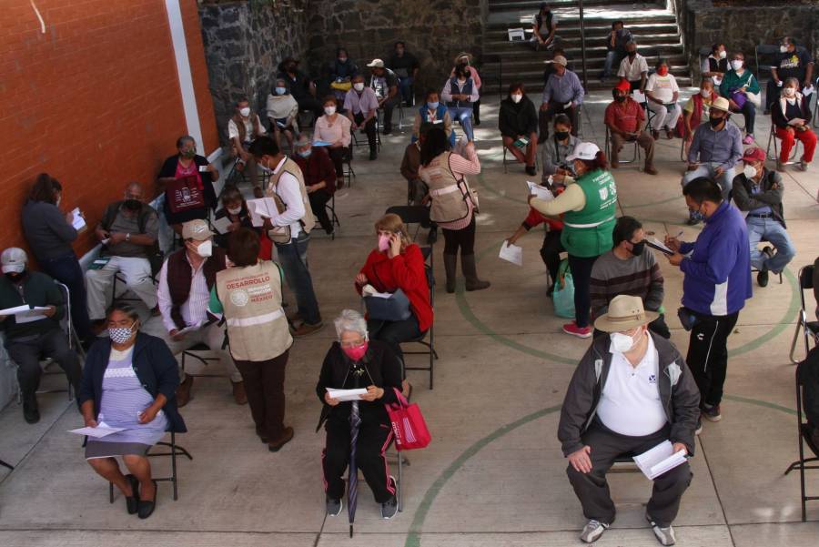 Este lunes, autoridades capitalinas llamarán a adultos mayores que no han sido vacunados
