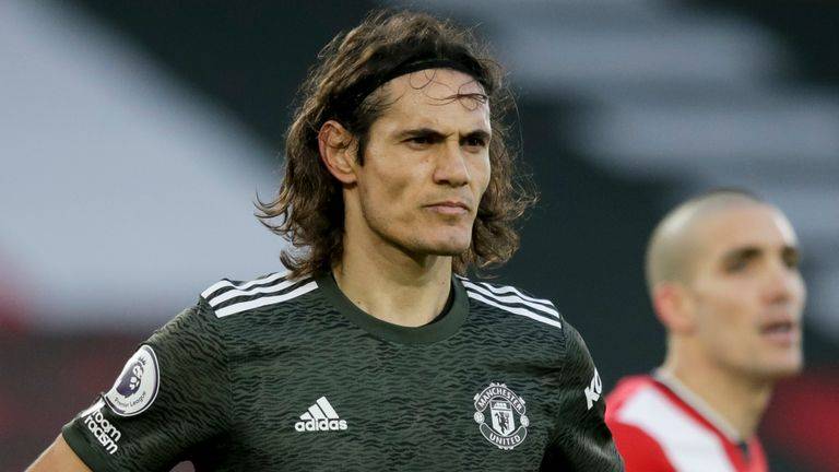 El United conversará con Edinson Cavani sobre la extensión de su contrato