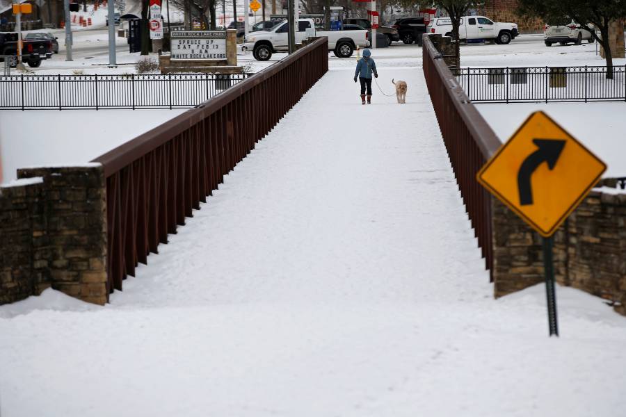 Biden declara desastre mayor en Texas por nevadas