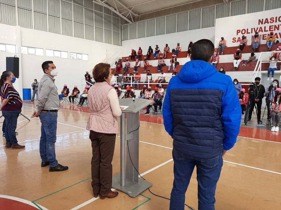 En Ixtapaluca, el empleo temporal beneficia a 963 familias