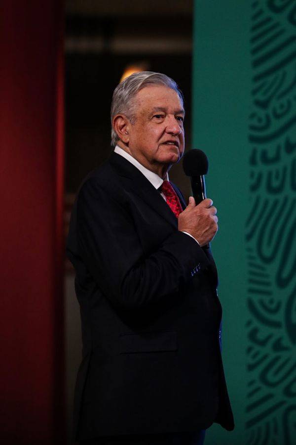 AMLO envía carta a gobernadores para pedirles que se abstengan de dar apoyo a candidatos