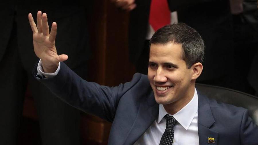 Contraloría de Venezuela inhabilita a Juan Guaidó para ejercer cargos públicos