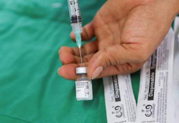 Vacuna contra COVID-19 de Pfizer, muestra 94% de efectividad, seg&uacute;n estudio