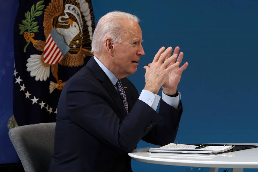 Biden insiste en sueldo mínimo en EEUU de 15 dólares por hora, tras bloqueo del Senado