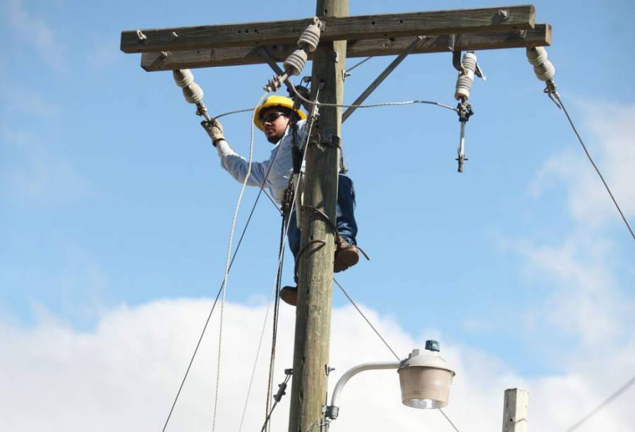 AVALA SENADO EN COMISIONES REFORMA ELÉCTRICA