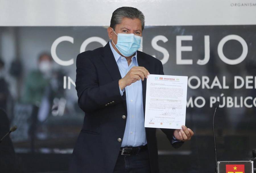 David Monreal rinde protesta como candidato a gubernatura de Zacatecas