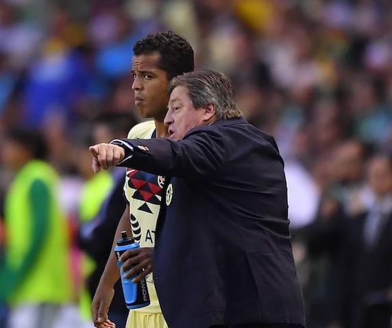 Miguel Herrera critica a Giovani dos Santos por sus lesiones
