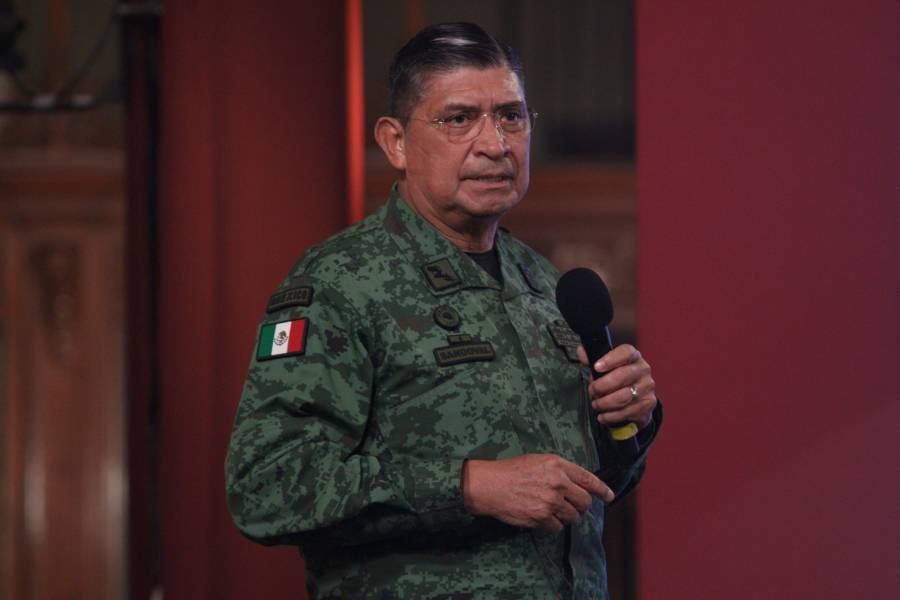 Titular de la Sedena, Luis Cresencio Sandoval, vuelve a dar positivo a COVID-19