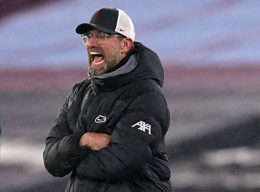 Klopp advierte que no dejará salir a sus internacionales si tienen que hacer cuarentena