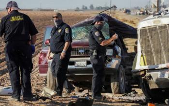 Transportaba migrantes y cruz&oacute; ilegalmente la frontera camioneta que choc&oacute; en California