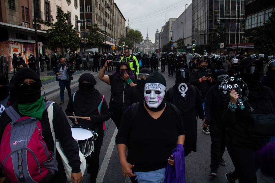 Una calumnia, que mi gobierno sea antifeminista, dice AMLO