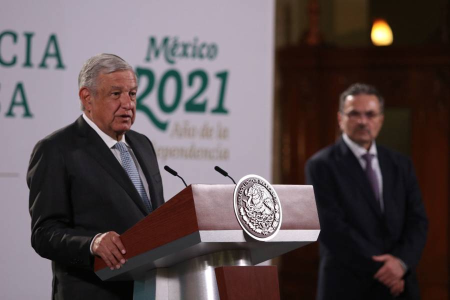 ADVIERTE AMLO RENEGOCIACIÓN CON EMPRESAS ENERGÉTICAS