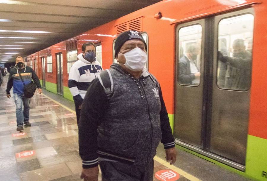 Detienen a sujeto en Metro Merced tras disparar dentro de vagón