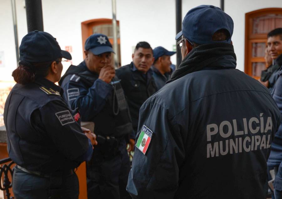 Miguel Barbosa pide revisar el control de confianza en las policías municipales de Puebla