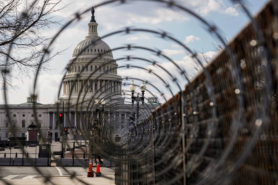Refuerzan seguridad en Capitolio de EEUU por alerta de ataque
