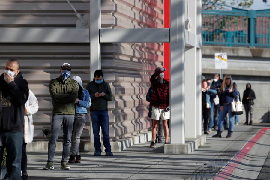 California destina el 40% de vacunas a los pobres