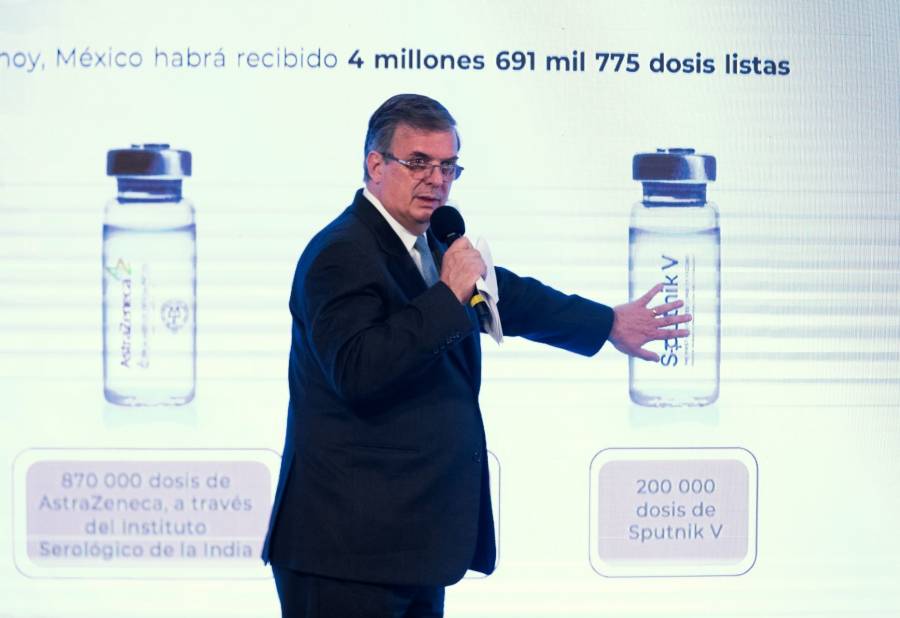 Ebrard ingresa de urgencia a hospital por cortada en la mano; desmiente tener COVID-19