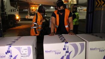 Ecuador recibe donaci&oacute;n de 20,000 dosis de vacuna contra COVID
