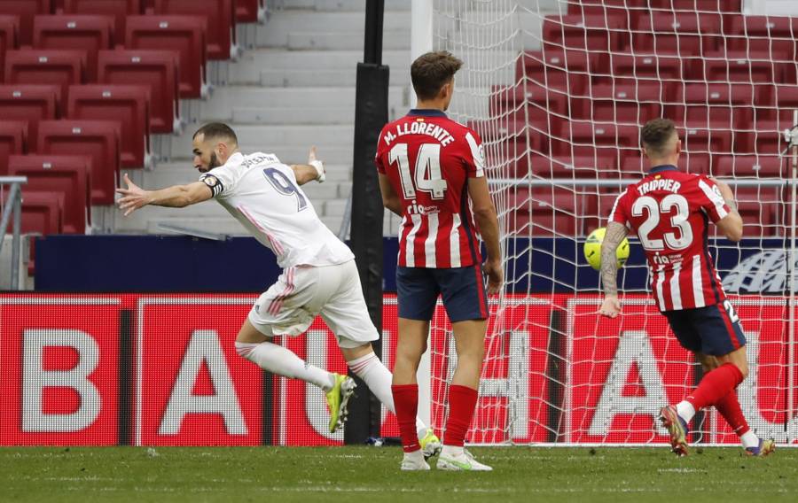 LaLiga sigue viva; Real Madrid sufre pero saca el empate ante el Atlético de Madrid