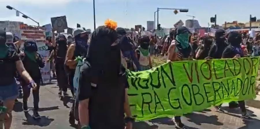 Mujeres se manifiestan en diversos estados de México