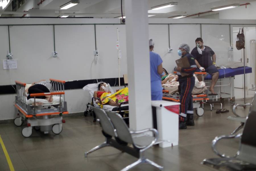 A nivel mundial hay casi 117 millones de casos Covid-19 y 2,6 millones de decesos
