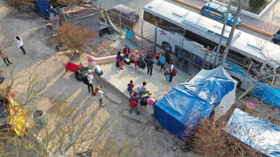 Desmonta INM campamento de migrantes en Matamoros