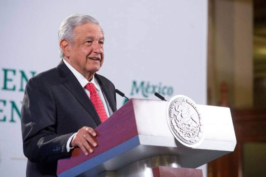 El 8 de marzo no es para felicitar, dice AMLO