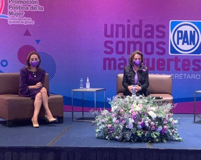 Acusa Vázquez Mota mal trato de Fox y Calderón