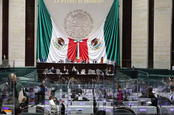 Diputados aprueban Ley General de Educación Superior