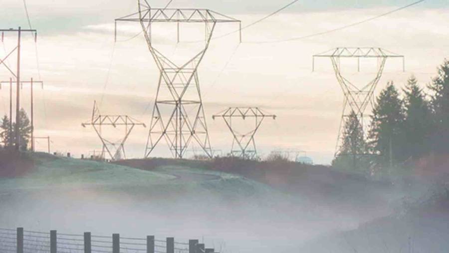 Juez suspende provisionalmente reforma a la ley eléctrica impulsada por AMLO