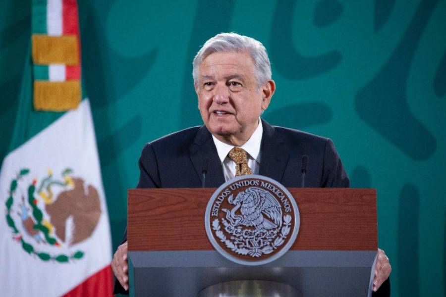 AMLO asegura que estrategia de vacunacion avanza bien y sin contratiempos