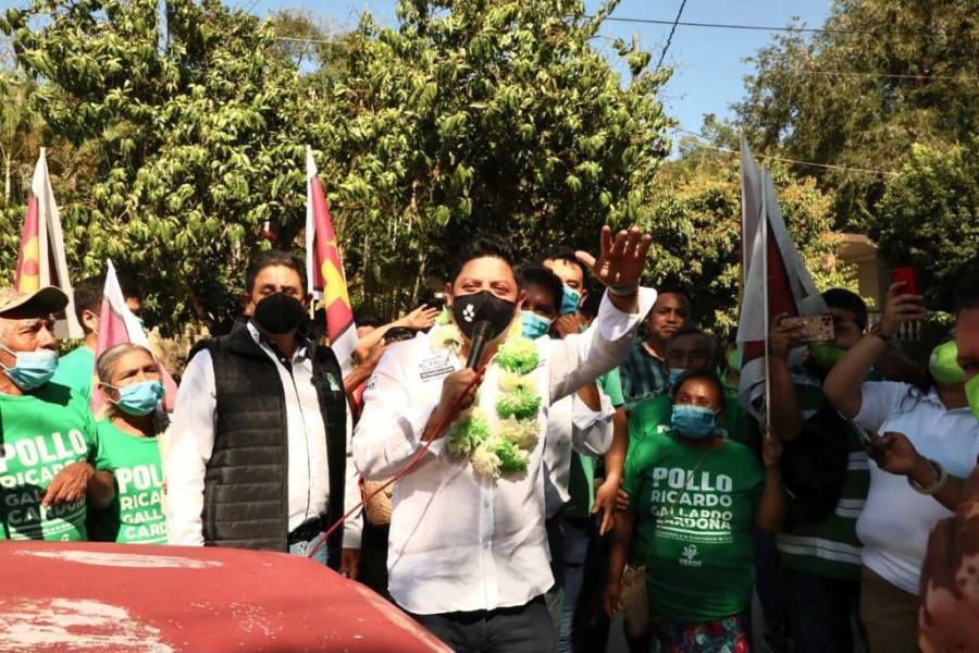 LEGISLADORES CIERRAN FILAS CON GALLARDO