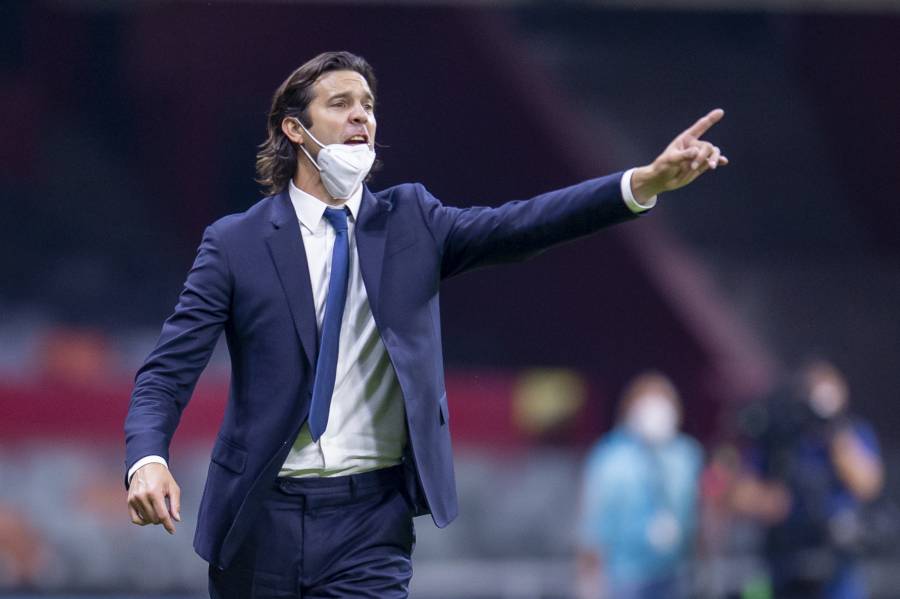 Solari pide que le dejen “experimentar” su primer Clásico con el América