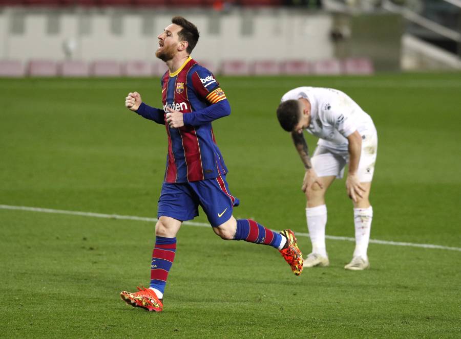 Barcelona tritura al Huesca y acecha al Atlético de Madrid