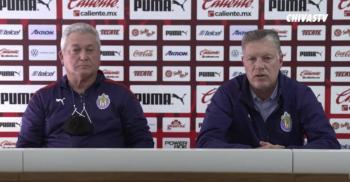 Ricardo Peláez desmiente renuncia y respalda a Vucetich en Chivas