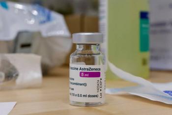 Alemania, Italia y Francia suspenden vacunaci&oacute;n con AstraZeneca