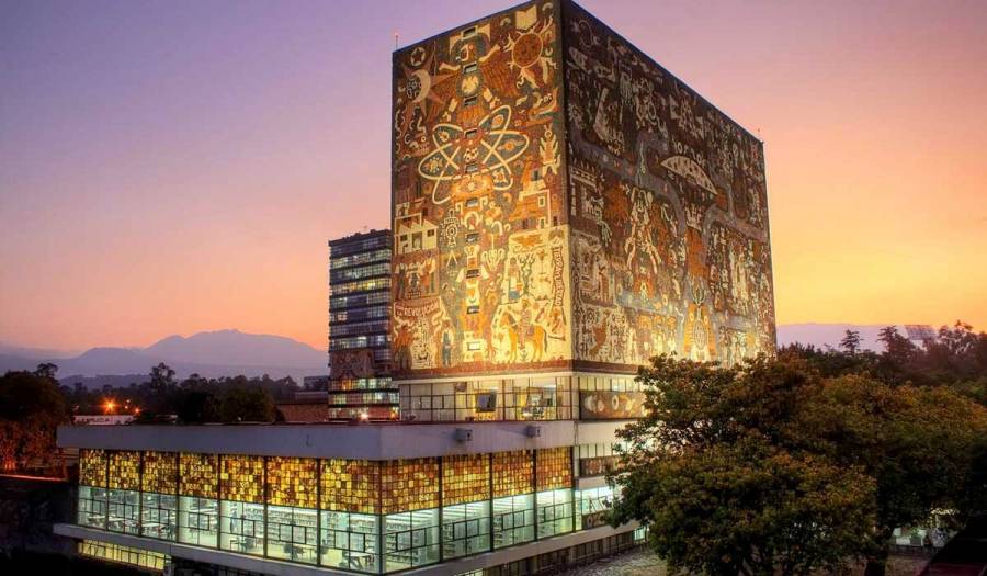 Docentes de la UNAM se manifiestan por falta de pagos