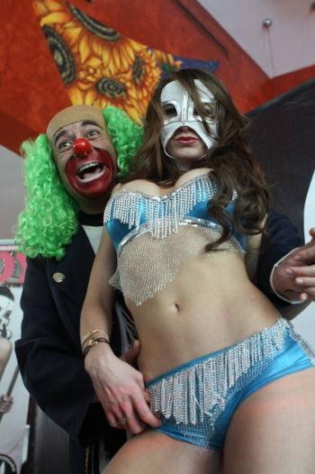 Isabel Madow defiende a Brozo, quien fue tachado de mis&oacute;gino