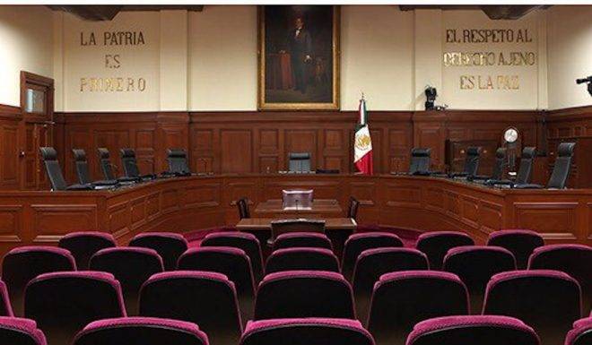 ...Y envía iniciativa contra nepotismo y abusos de jueces