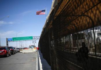 EU extiende cierre de frontera  con M&eacute;xico hasta el 21 de abril