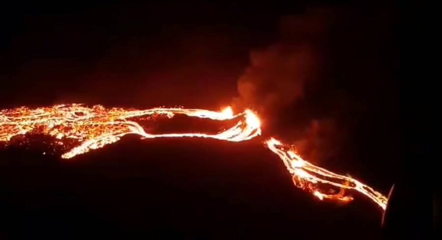 Volcán en Islandia entra en erupción 800 años después