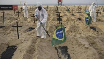 Registra Brasil cerca de 300 mil personas muertas por Covid 19