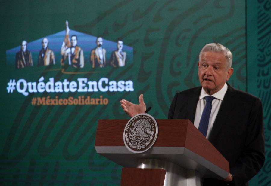 AMLO firma acuerdo por la democracia con 30 mandatarios estatales