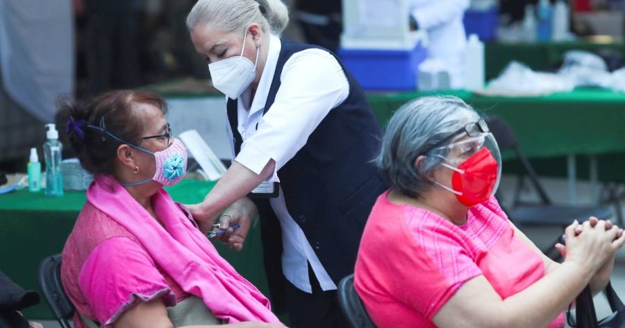 México acelerará vacunación contra el COVID-19
