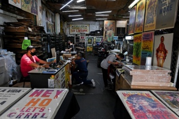 La Linterna, una antigua imprenta renace con el arte urbano en Colombia