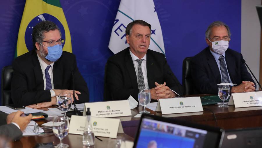 Brasil, Uruguay y Paraguay se enfrentan a Argentina en tensa cumbre del Mercosur