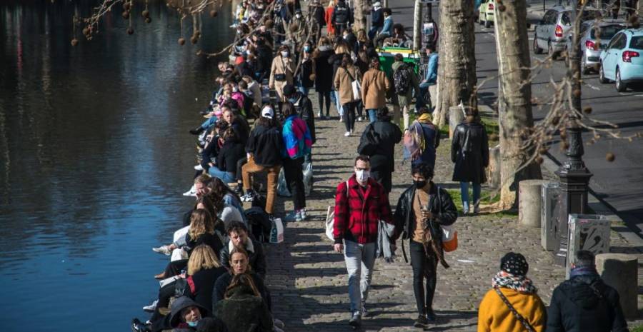 En Francia sube el número de pacientes por COVID-19